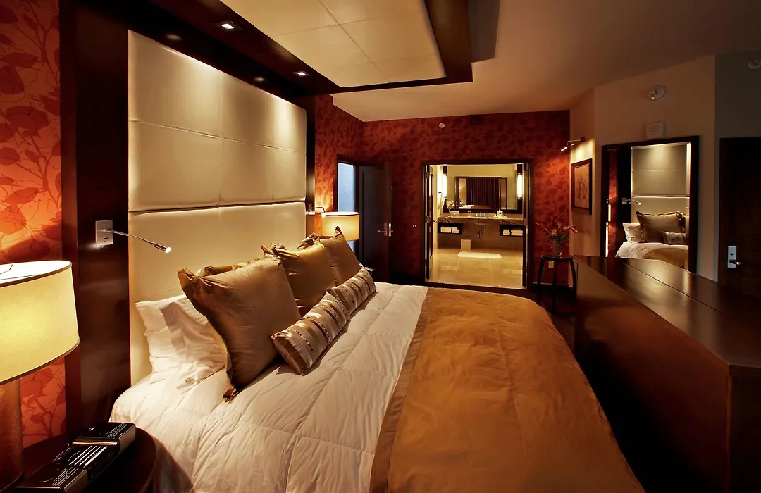Isleta Resort & Casino (Adults Only)-1